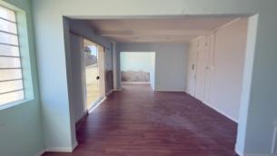 listing-small