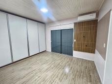 listing-small